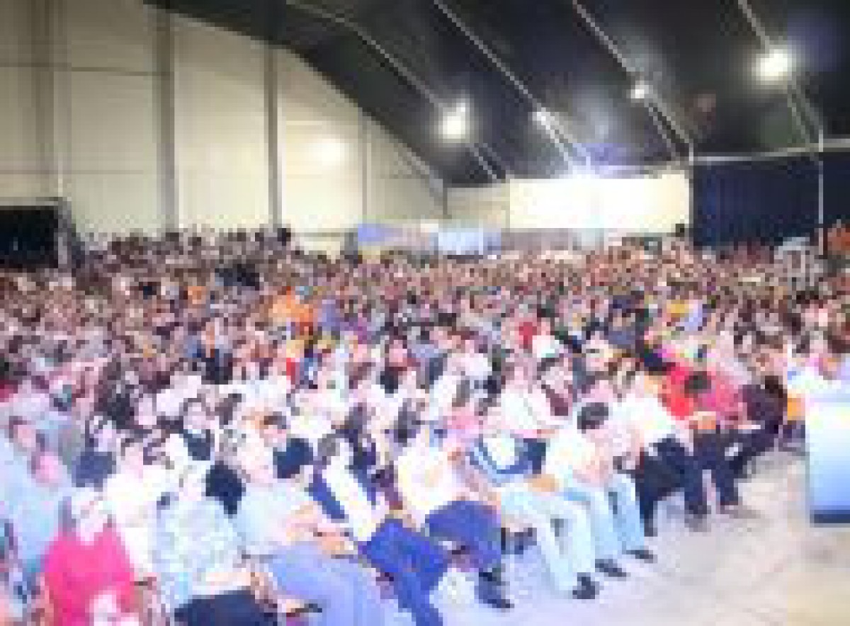 Conferinta Pe Urmele Paşilor Săi