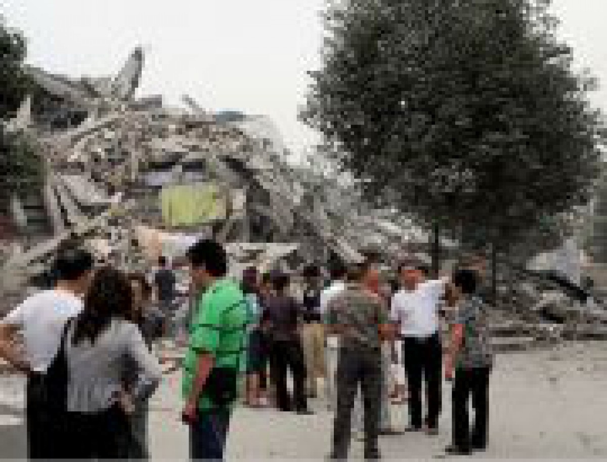 Doliu in China - 71 000 de oameni morti si disparuti!