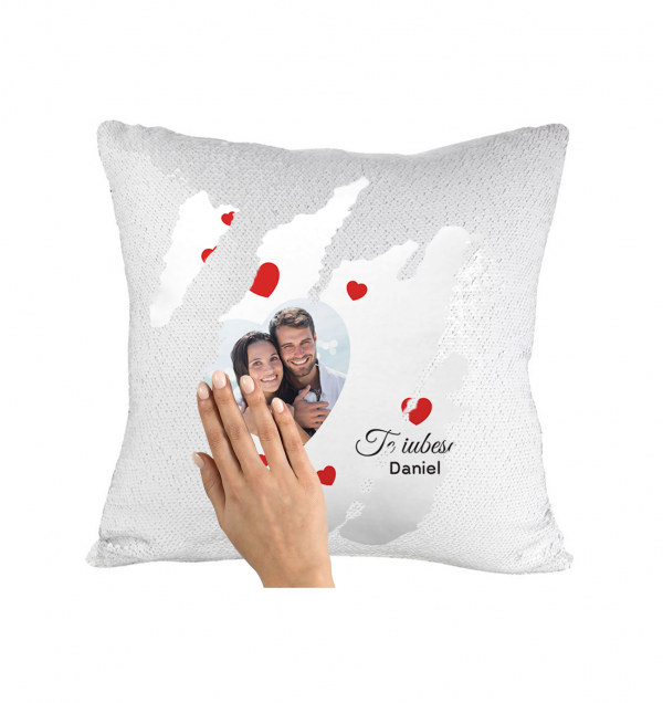 Pernă personalizată cu nume și poză – Te iubesc
